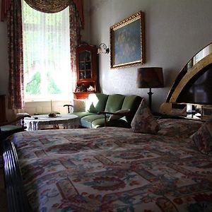 Deluxe Zimmer mit Kingsize-Bett